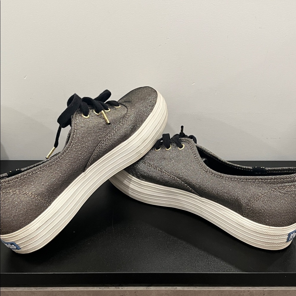 Women’s KEDS ® Triple CVO Platform Sneaker size 8